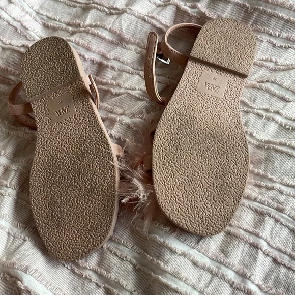 Girls Zara Sandals Size 11.5 - Picture 2 of 2
